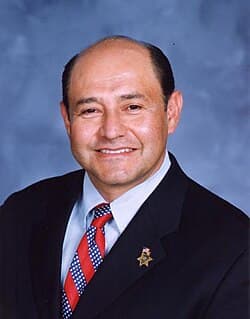J. Luis Correa