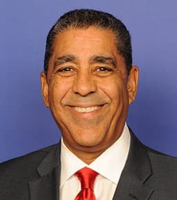 Adriano Espaillat